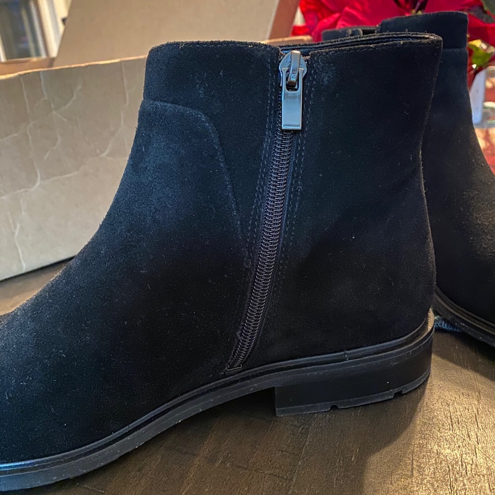 Via Spiga booties